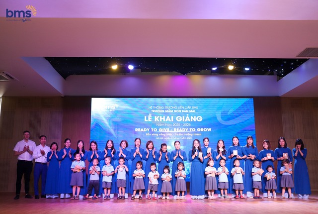 KHAI GIẢNG NĂM HỌC 2025 - 2026 I READY TO GIVE - READY TO GROW