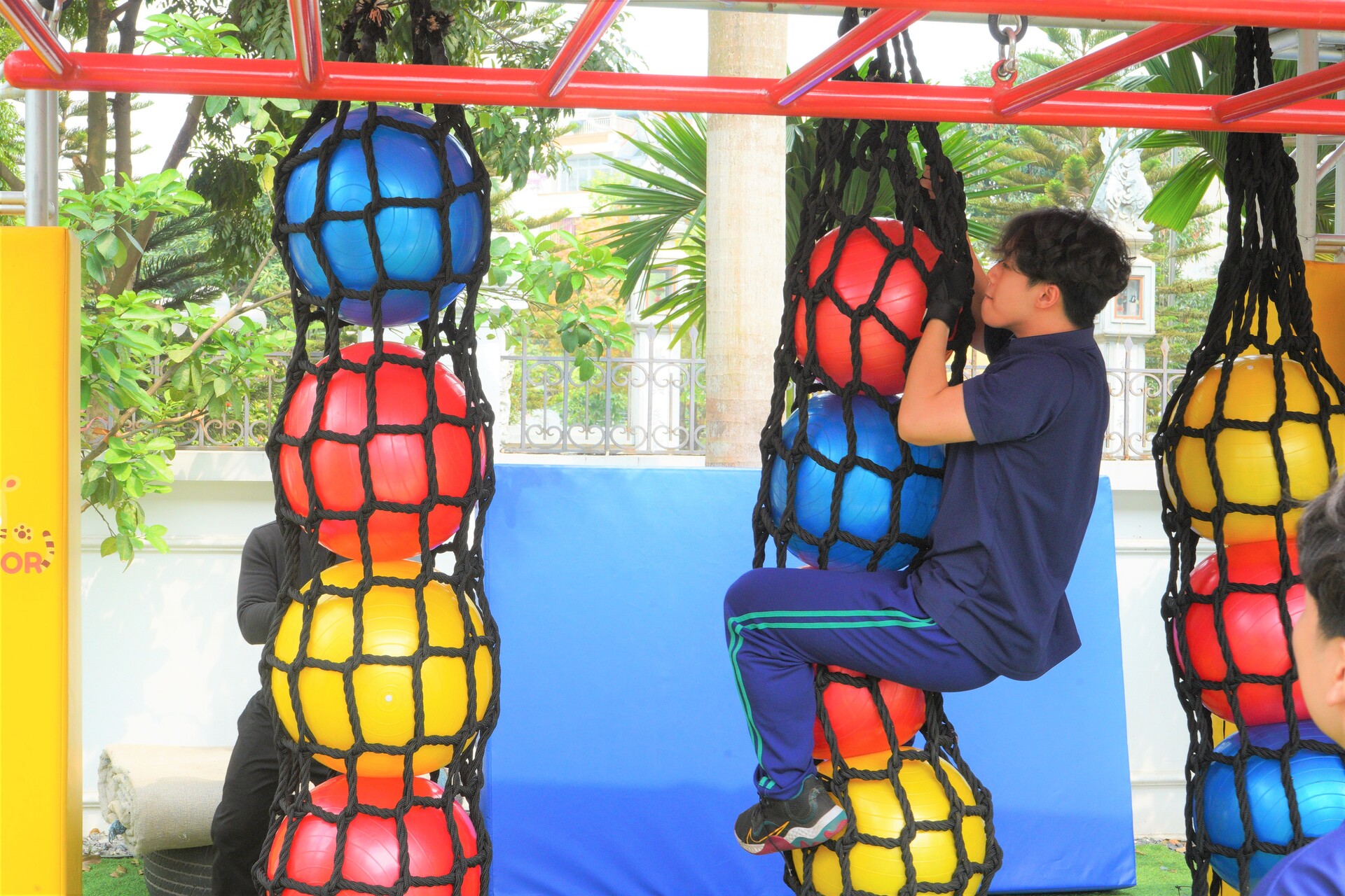 Học sinh BMS lan tỏa tinh thần thể thao "Để trở thành trò giỏi, trước hết các em phải khỏe"