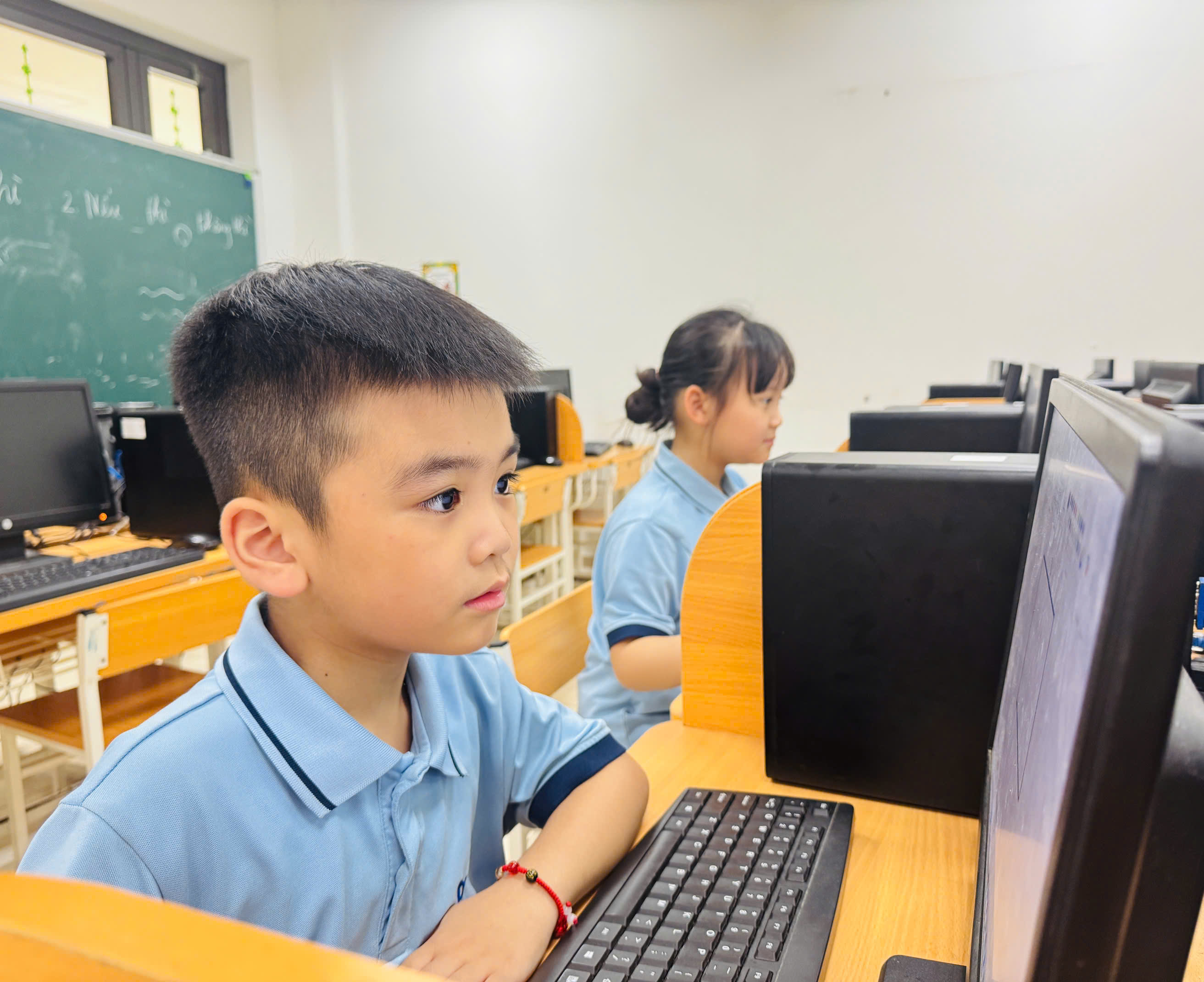 Mathematics and Technology Program