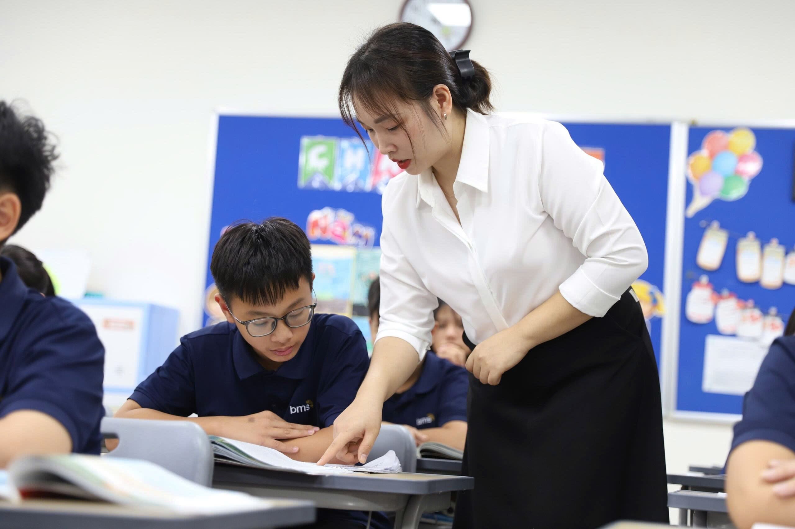 Language and Social Sciences