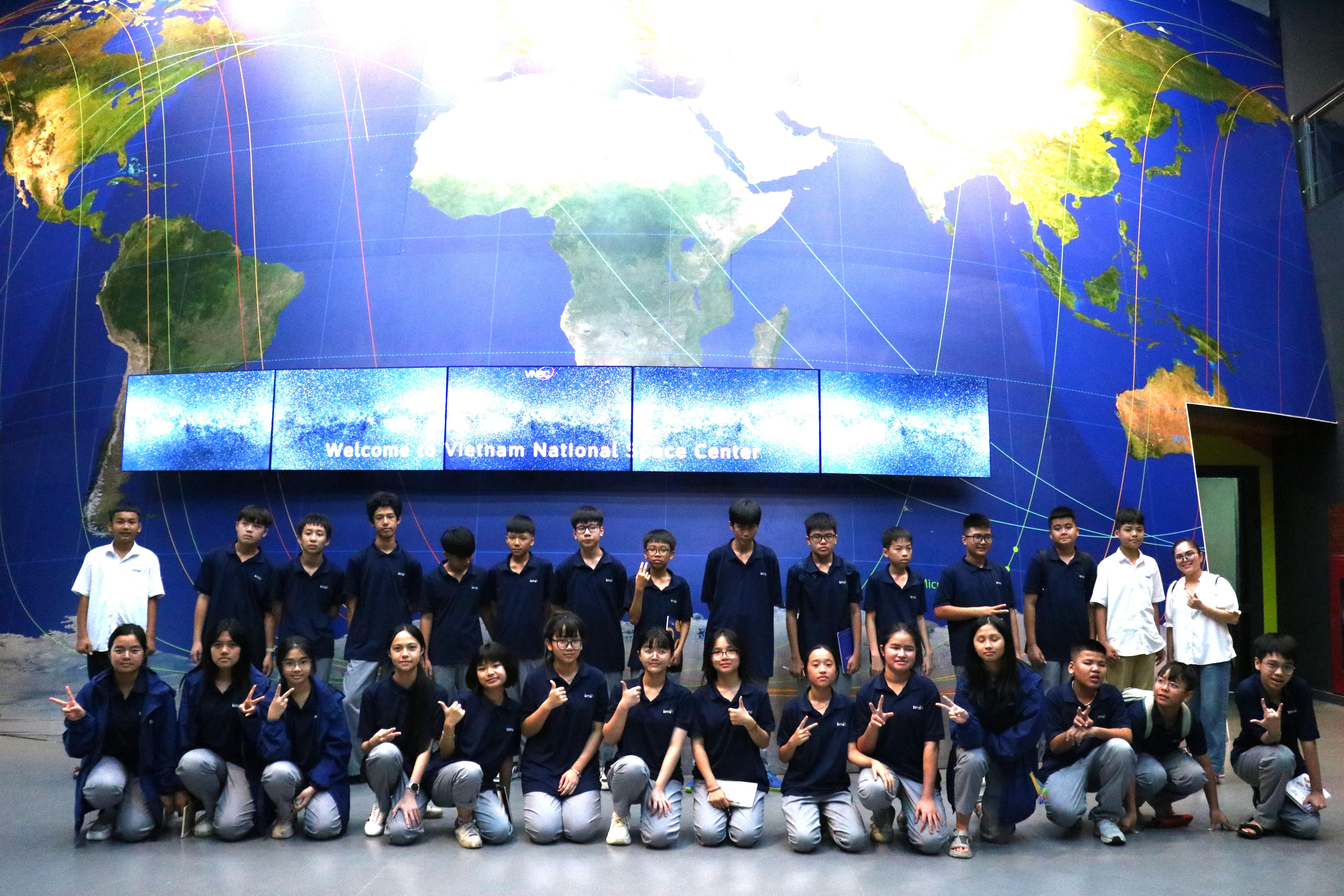 Trải nghiệm học tập đầy cảm hứng của các BMSer khối 7, 8, 9 tại Trung tâm Vũ trụ Việt Nam